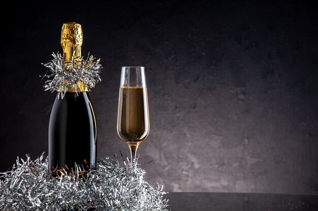 Prosecco vs. Champagne: Which Sparkling Wine Suits Your Celebration?